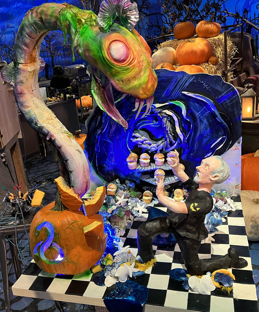Pumpkin sea serpent, mini-Mike by Gina